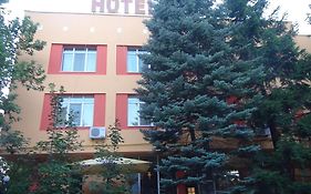Family Hotel Familya